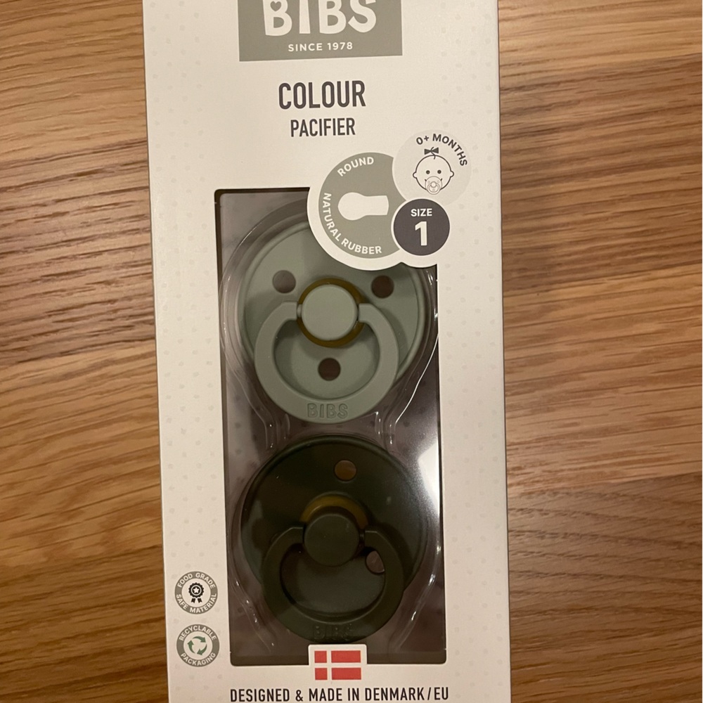 Bibs pacifier - not opened